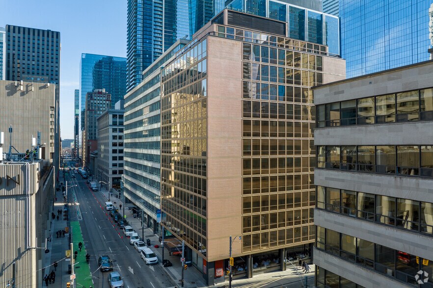 Primary Photo Of 121 Richmond St W, Toronto Office For Lease