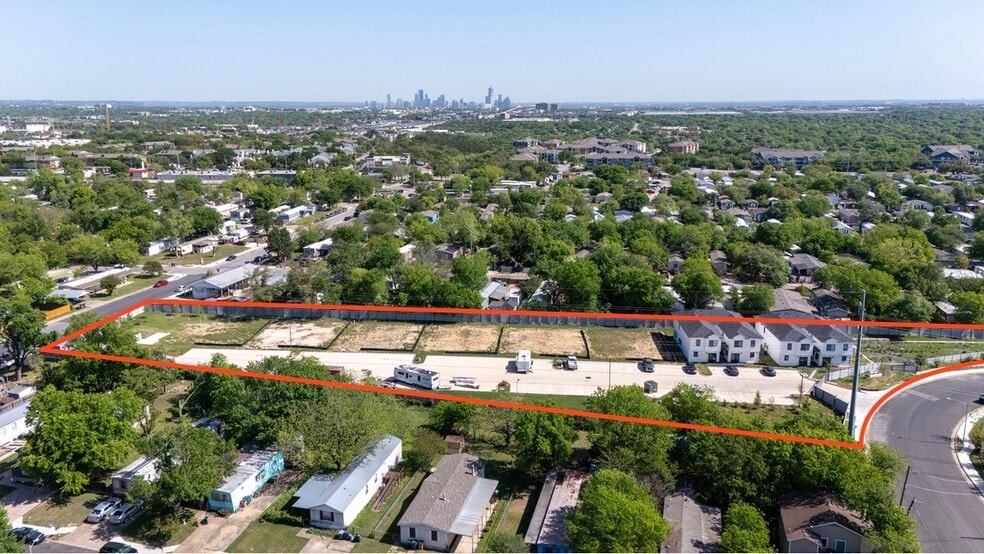 More Photos Of 6820 Blue Dawn Trl, Austin Apartments For Sale