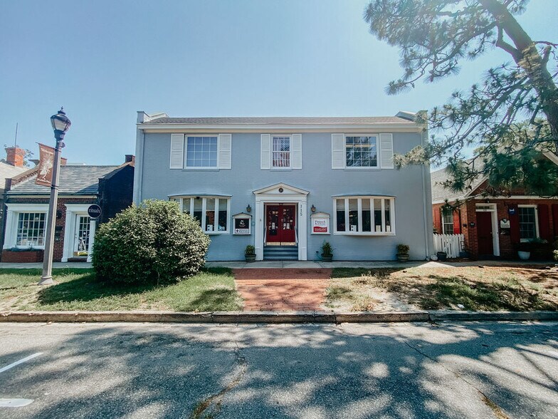 Primary Photo Of 115 E Pennsylvania Ave, Southern Pines Office Residential For Lease