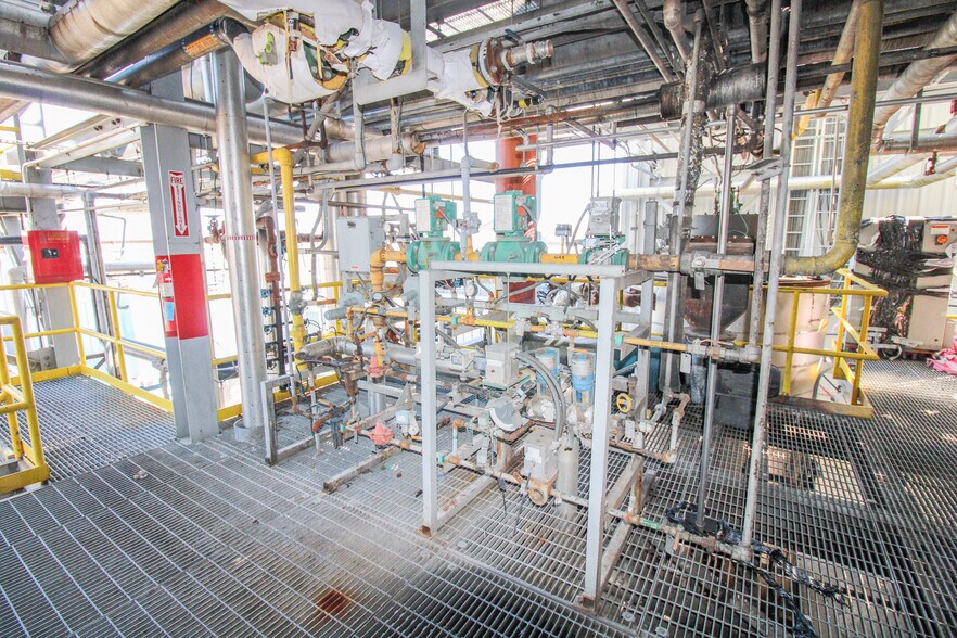 More Photos Of 5640 44th Ave S, Clinton Industrial For Sale