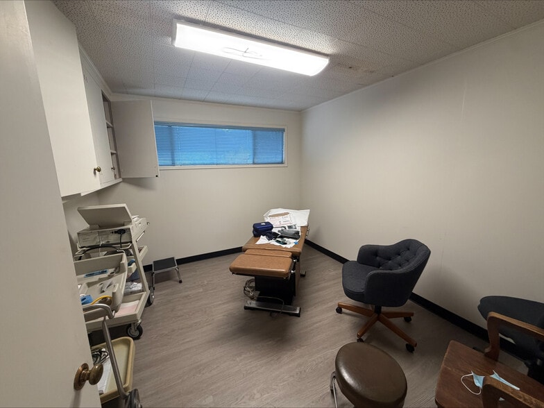 More Photos Of 500 W Eaton Ave, Tracy Medical For Lease