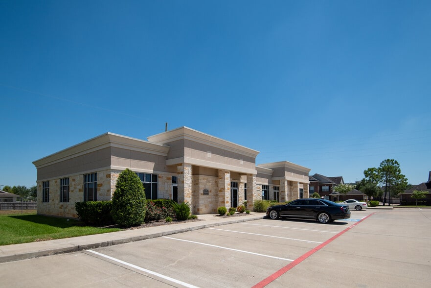 More Photos Of 440 Cobia Dr, Katy Office For Lease