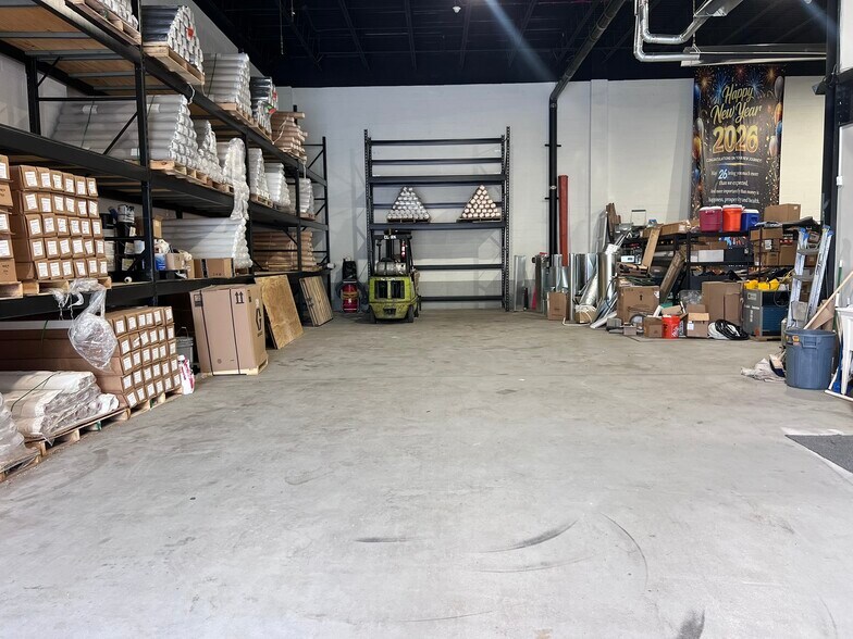 More Photos Of 691 Saw Mill River Rd, Yonkers Warehouse For Sale