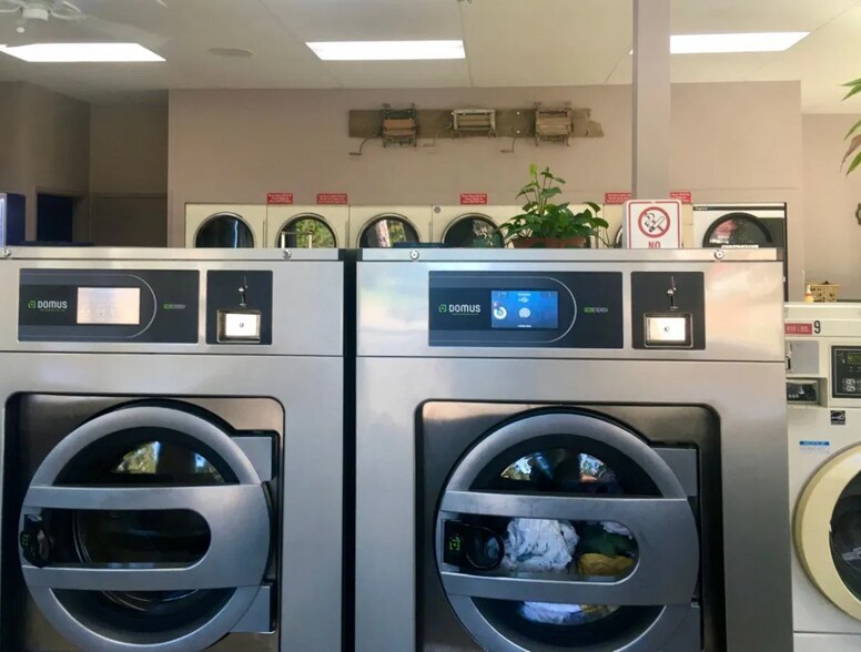 More Photos Of 5434 Park St, Boulder Junction Freestanding For Sale