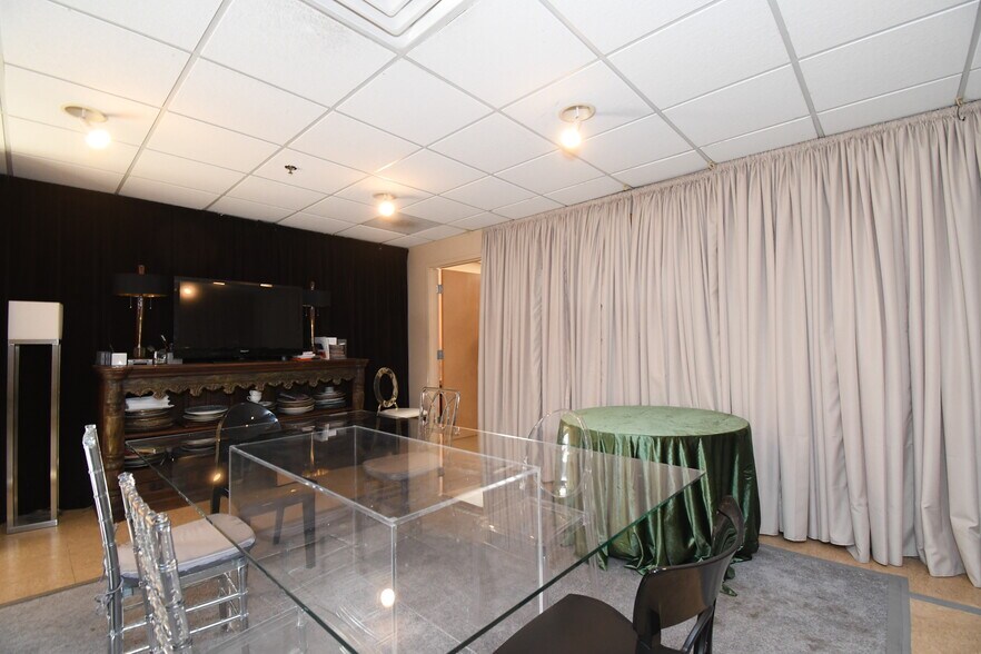 More Photos Of 900 Schell Ln, Phoenixville Office For Sale