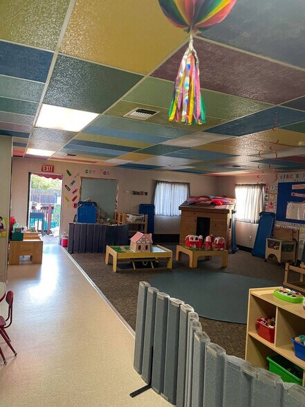 More Photos Of 2236 Mariner Square Dr, Alameda Office Residential For Sale