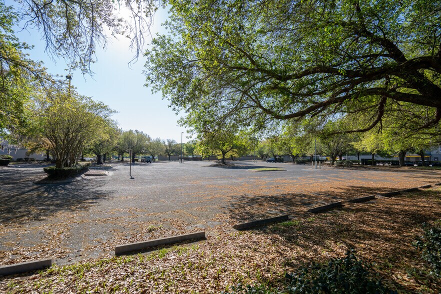 More Photos Of 0 Youngerman Ct, Jacksonville Land For Sale