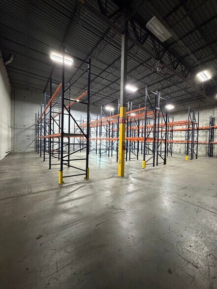 More Photos Of 4405-4493 NW 97th Ave, Doral Warehouse For Lease