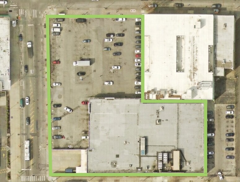 More Photos Of 176-182 W Chelten Ave, Philadelphia Supermarket For Lease