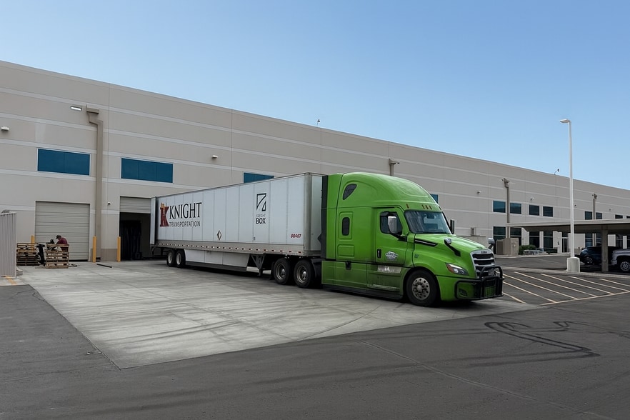 More Photos Of 4750 S 44th Pl, Phoenix Research And Development For Lease