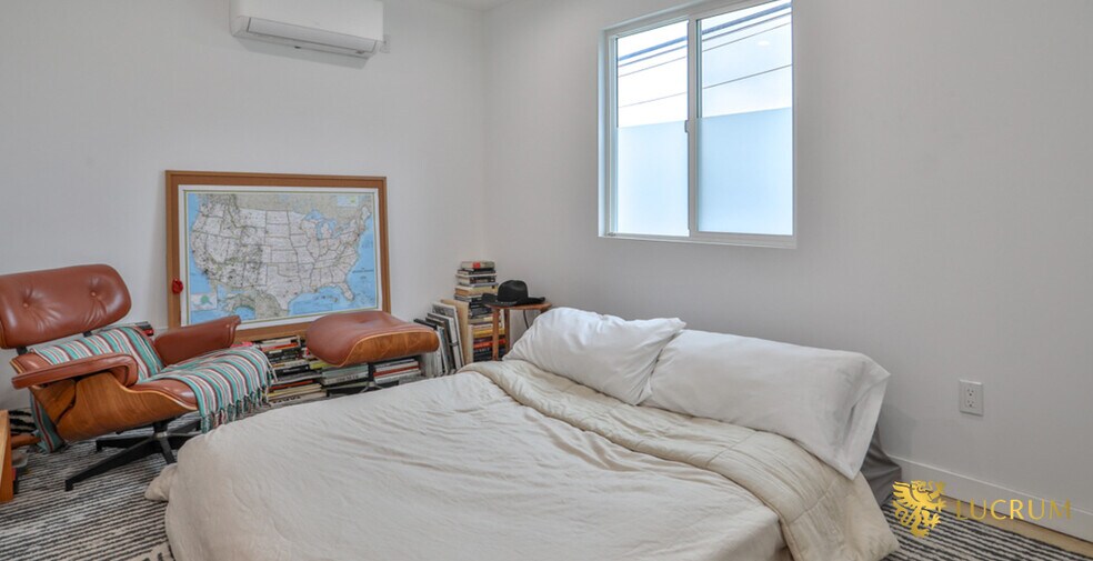 More Photos Of 6060 La Prada, Los Angeles Apartments For Sale
