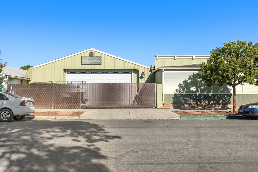 More Photos Of 224 N Smith St, Santa Maria Industrial For Sale