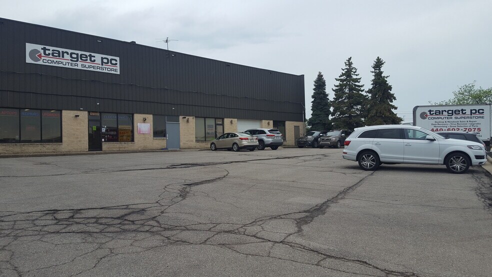 More Photos Of 36245-36301 Euclid Ave, Willoughby Freestanding For Lease