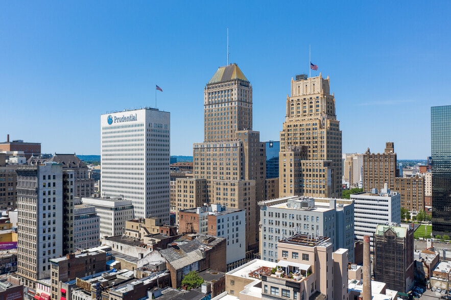 More Photos Of 744 Broad St, Newark Office For Lease