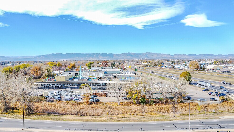 More Photos Of 2415 E Mulberry St, Fort Collins Showroom For Lease