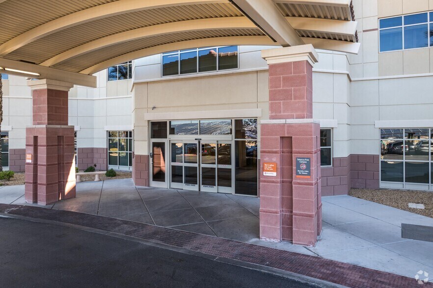 More Photos Of 8285 W Arby Ave, Las Vegas Medical For Lease