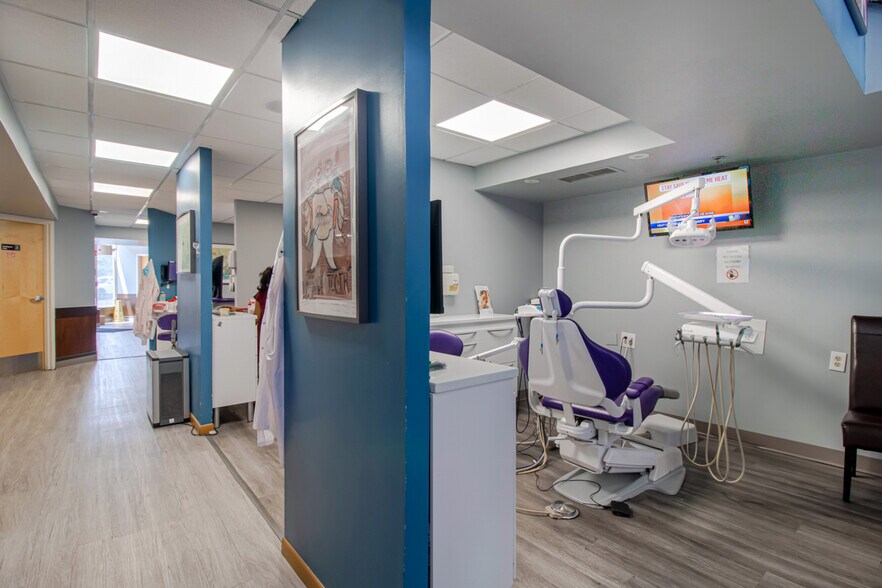 More Photos Of 300 N Charles St, Baltimore Apartments For Lease