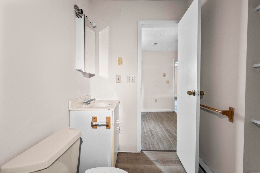 More Photos Of , Waterbury Multifamily For Sale