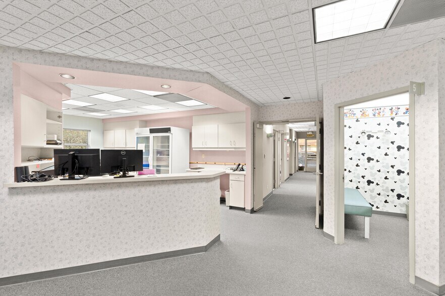 More Photos Of 5309 Carrington Cir, Stockton Healthcare For Sale