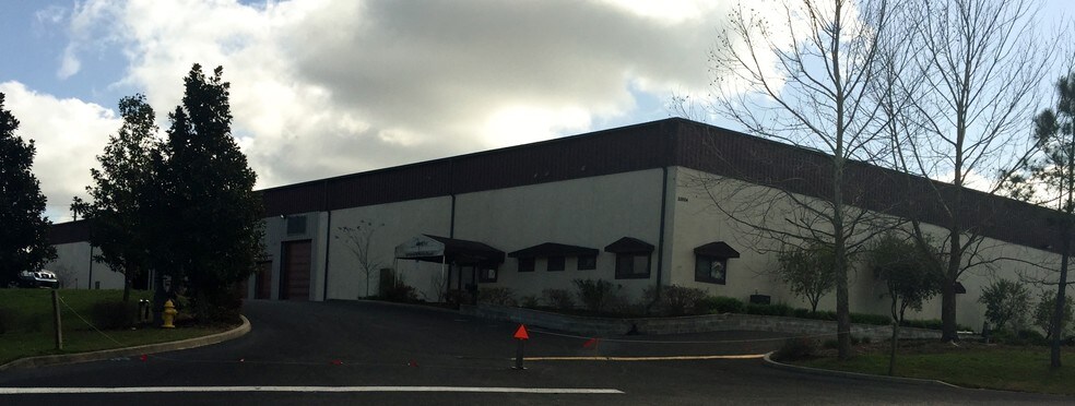 More Photos Of 20004 O'Brien Rd, Groveland Warehouse For Sale