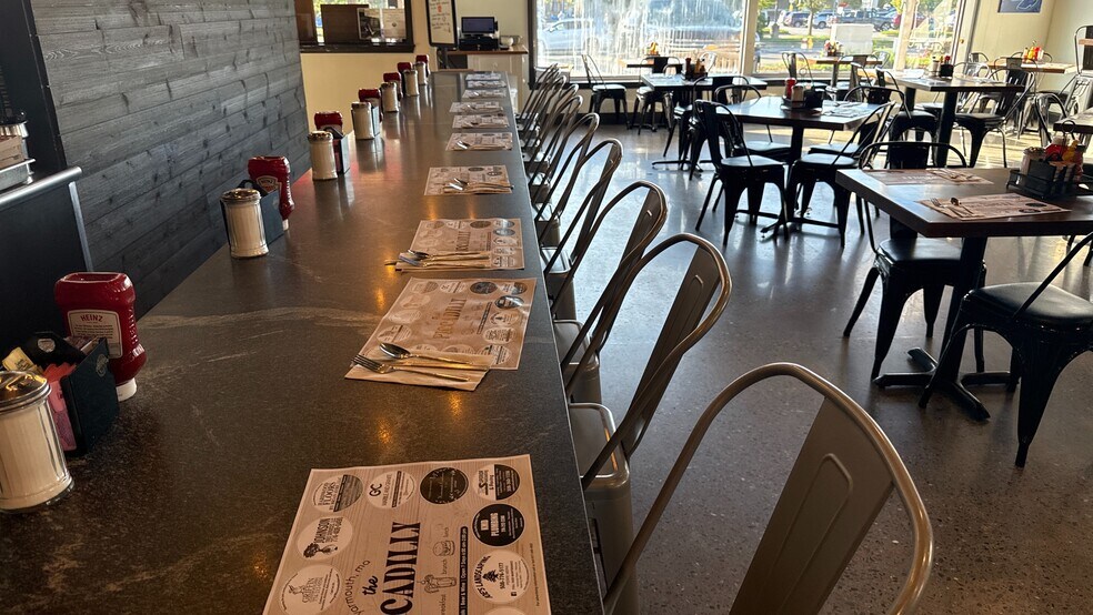 More Photos Of 1105 MA-28 Rt, South Yarmouth Restaurant For Sale