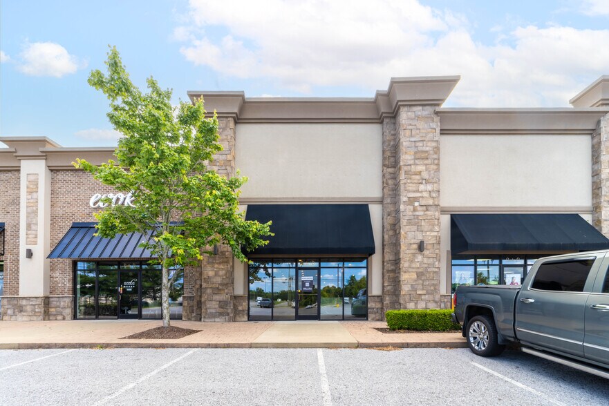 More Photos Of 210 Needmore Rd, Clarksville Unknown For Lease