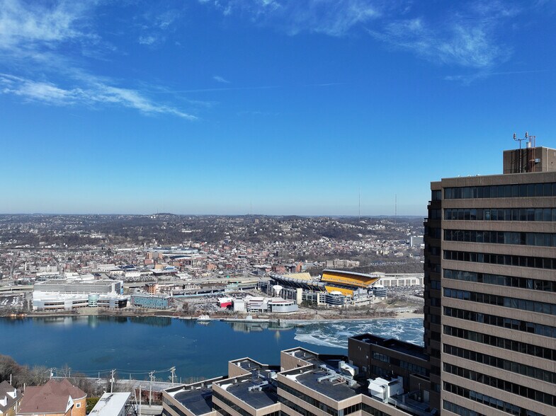 More Photos Of 1301 Grandview Ave, Pittsburgh Office For Sale