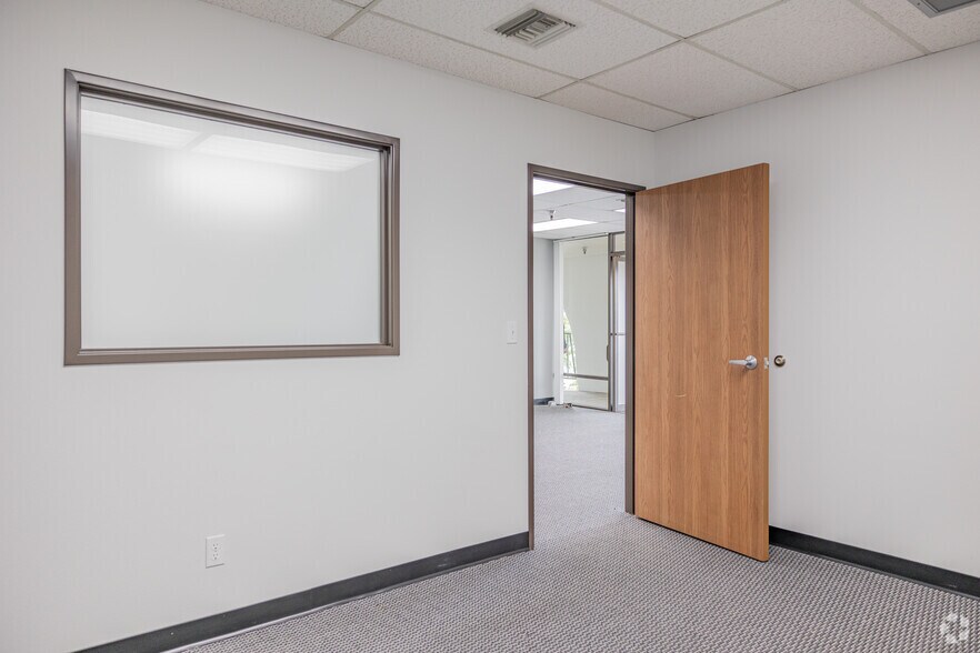 More Photos Of 438 E Katella Ave, Orange Office For Lease