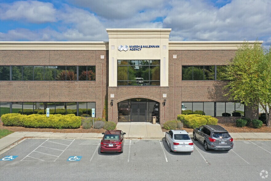 More Photos Of 1400 Eastchester Dr, High Point Office For Sale