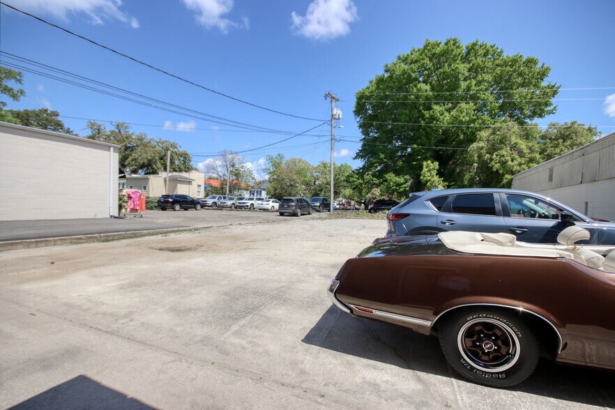 More Photos Of 604 Front St, Georgetown Office For Sale