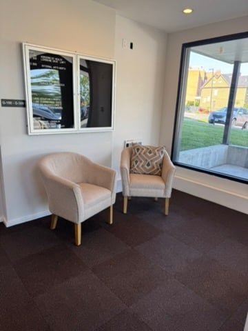 More Photos Of 886 Columbia St, Hudson Medical For Lease