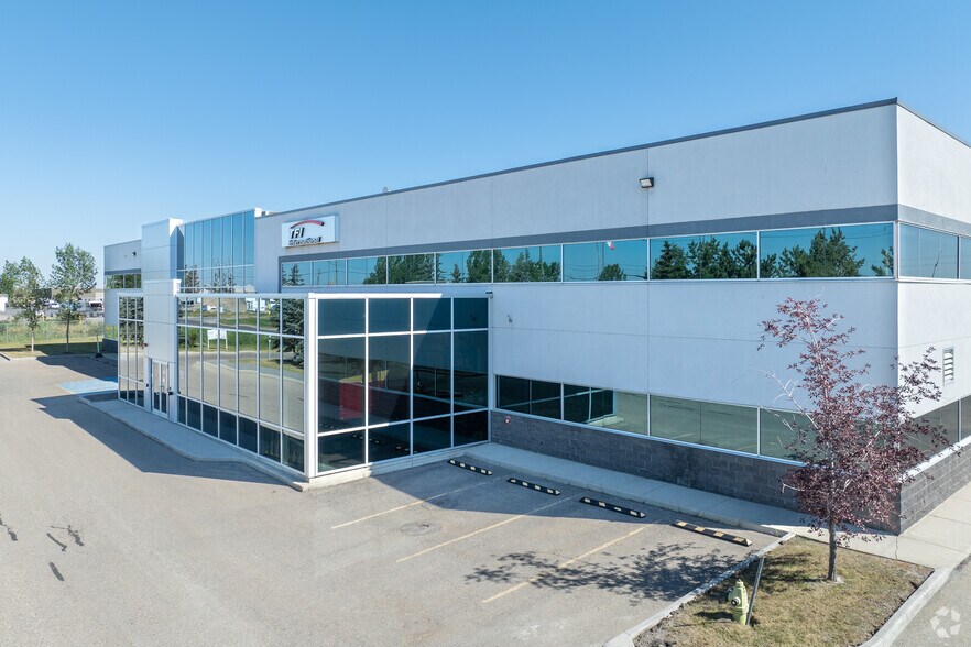 More Photos Of 234040 Wrangler Rd, Rocky View No 44 Office For Lease