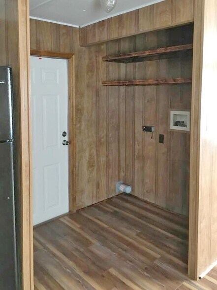 More Photos Of 910 Memorial Dr, Cortez Manufactured Housing Mobile Home Park For Sale