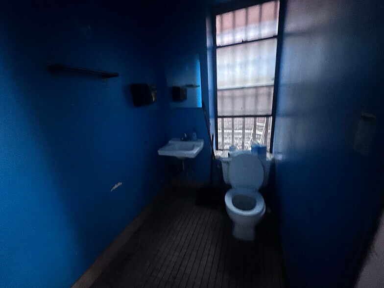 More Photos Of 94-96 Rivington St, New York Apartments For Lease