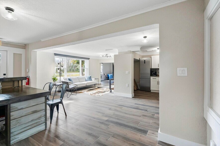 More Photos Of 2360 E Moody Blvd, Bunnell Industrial For Sale