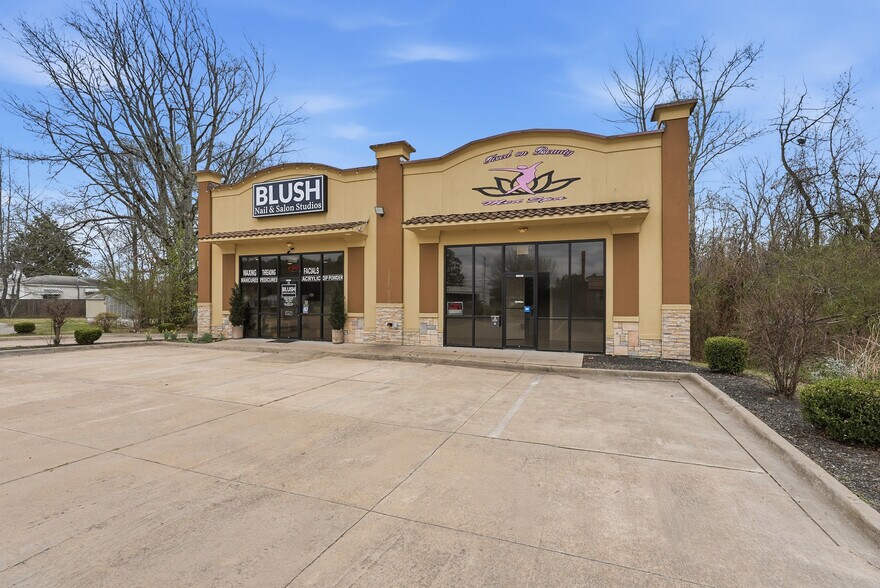 Primary Photo Of 10819 Stagecoach Rd, Little Rock Office For Sale
