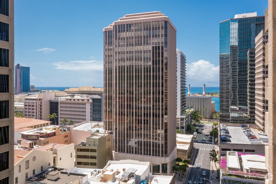 More Photos Of 201 Merchant St, Honolulu Office For Lease