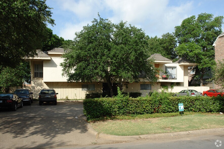 Primary Photo Of 4429 Bowser Ave, Dallas Apartments For Sale