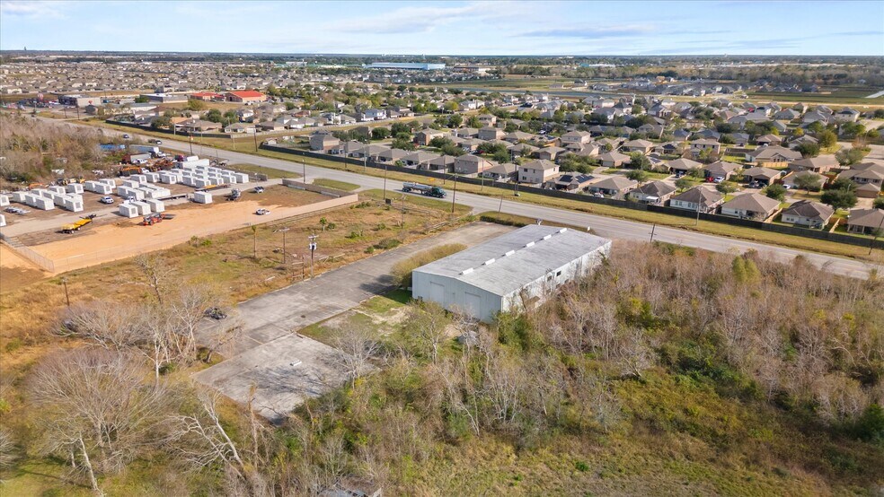 More Photos Of 4820 FM 2004 Rd, Hitchcock Warehouse For Sale