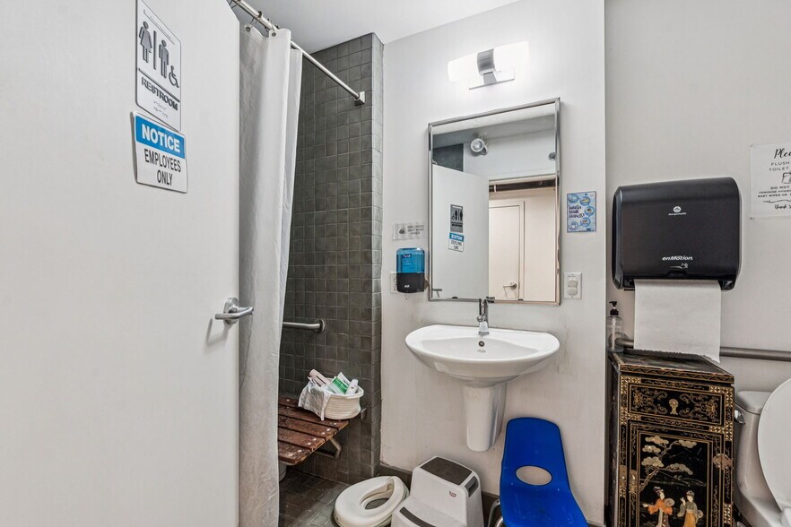 More Photos Of ,  Unknown For Sale