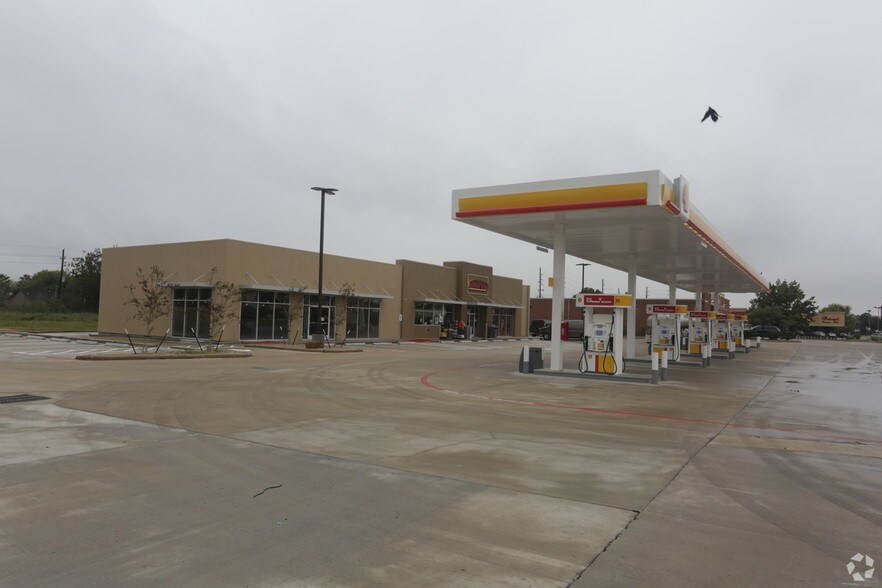 More Photos Of 15633 Westpark Dr, Houston Unknown For Lease
