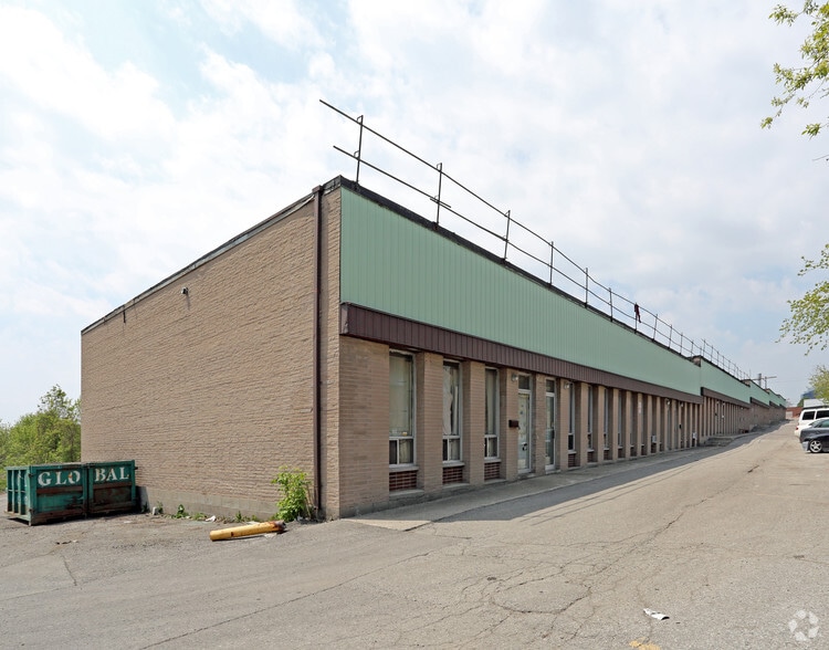 More Photos Of 90 Production Dr, Toronto Warehouse For Lease