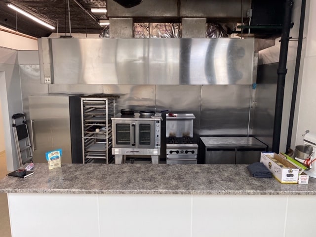Primary Photo Of 1734 W 35th St, Chicago Restaurant For Lease
