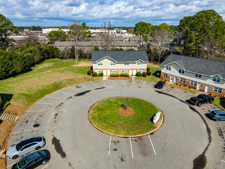 More Photos Of 2501 Redwood Ct, Albany Multifamily For Sale