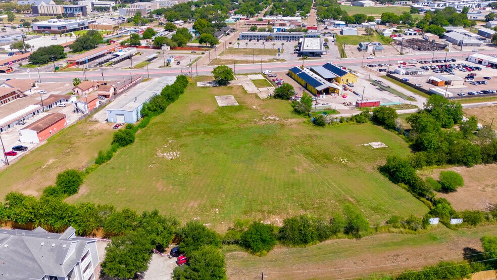 More Photos Of 3105 Houston Hwy, Victoria Land For Sale