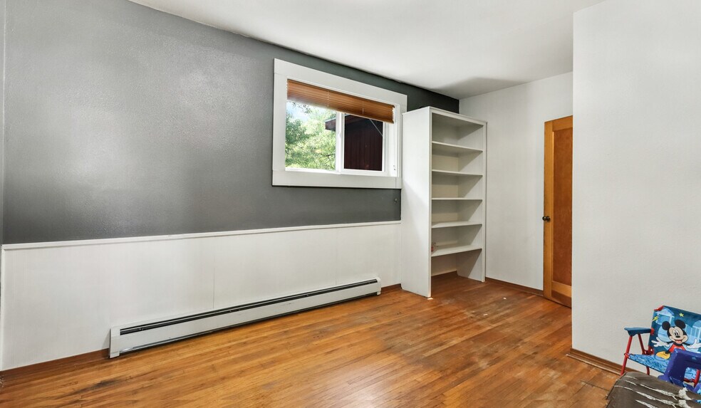 More Photos Of 106 S Harding St, Owen Apartments For Sale