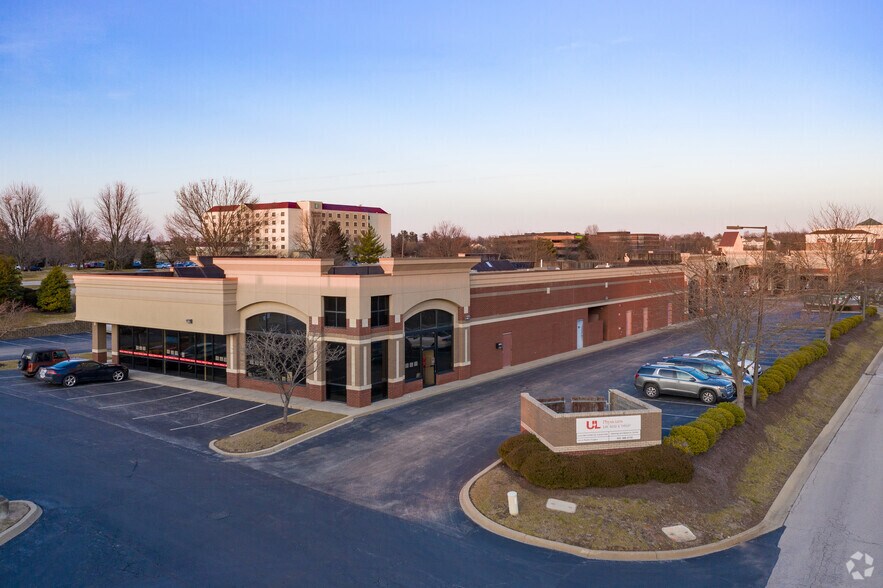 More Photos Of 10001-10041 Forest Green Blvd, Louisville Unknown For Lease