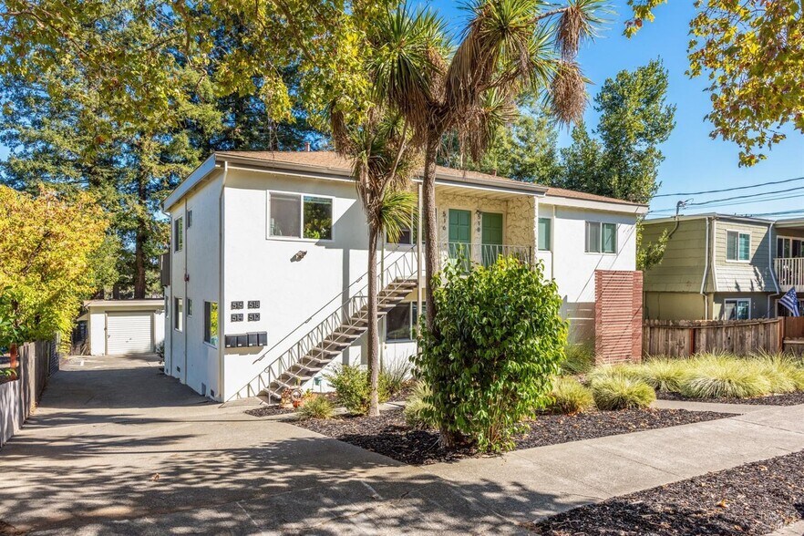More Photos Of 512 Kentucky St, Petaluma Apartments For Sale