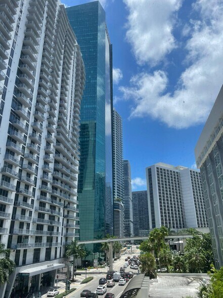 More Photos Of 150 SE 2nd Ave, Miami Coworking Space