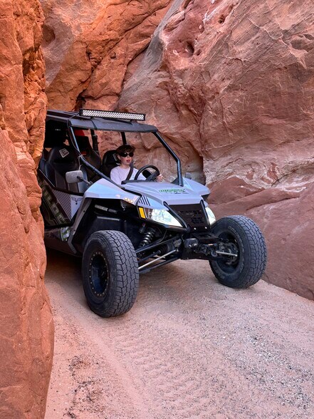 More Photos Of MM 28 Highway 276 Lodge, Lake Powell Hotel For Sale